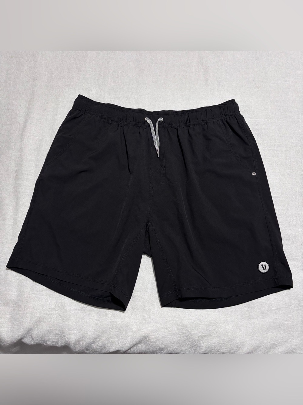 Men’s Vuori Kore Short - 7” | Black | Size Large | READ DESCRIPTION